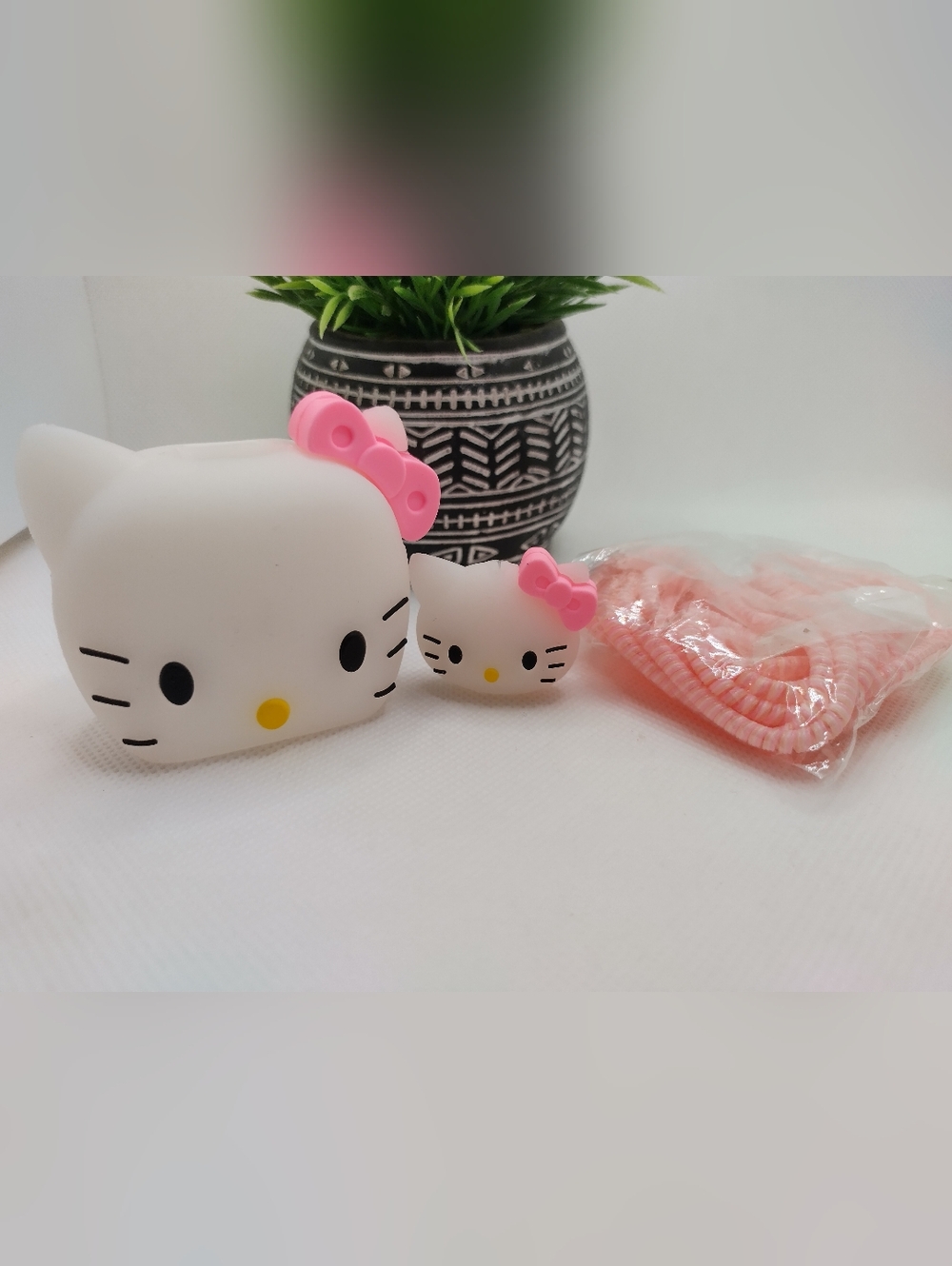Cute Cartoon Protective Case for iPhone 20W USB-C Adapter Charger Cable